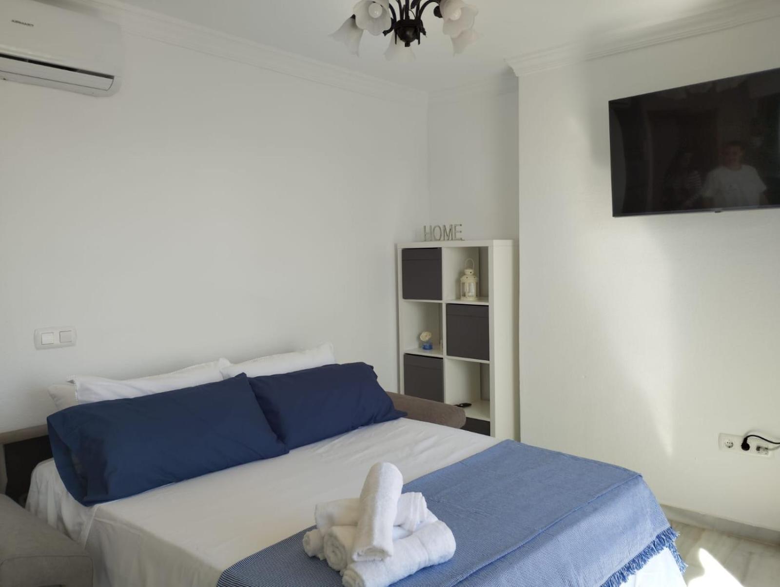 Apartamentos Playacala La Cala Del Moral Kültér fotó