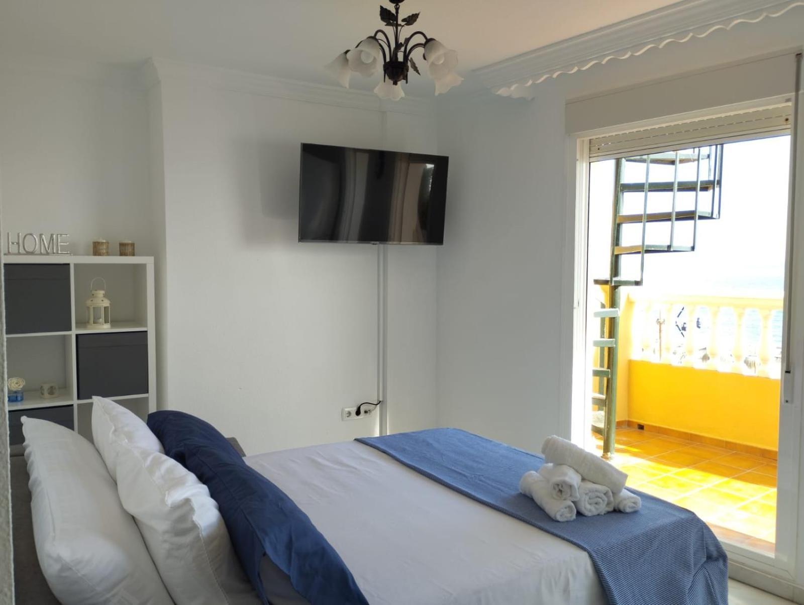 Apartamentos Playacala La Cala Del Moral Kültér fotó