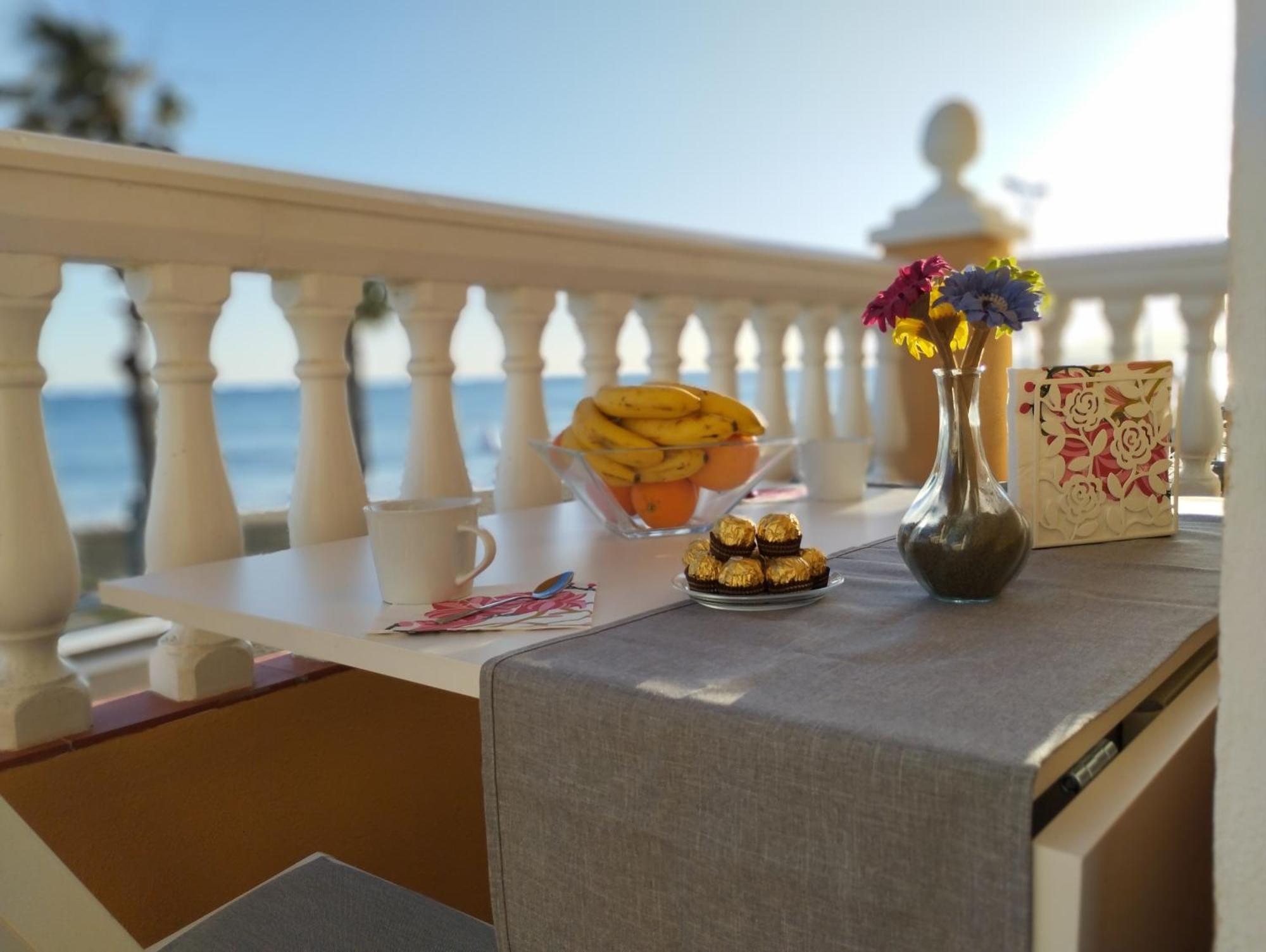 Apartamentos Playacala La Cala Del Moral Kültér fotó